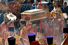 Спецрейсом в Москву доставлены мощи святителя Николая Чудотворца Спецрейсом в Москву доставлены мощи святителя Николая Чудотворца